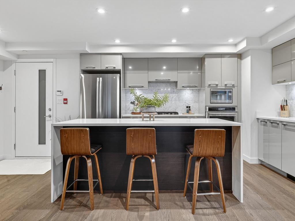 Listing Image for R3101944