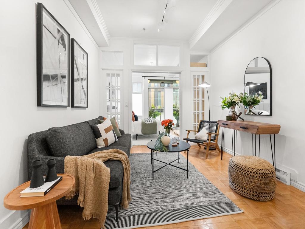 Listing Image for R3101983