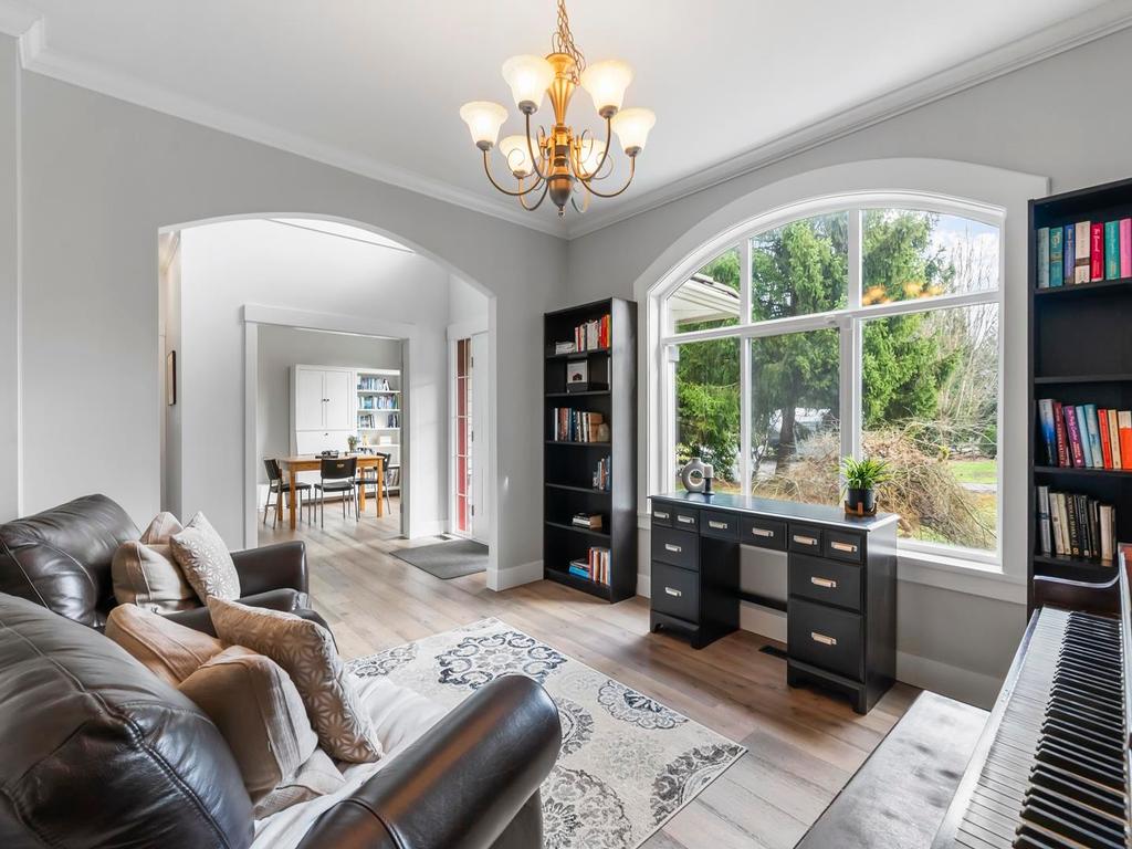 Listing Image for R3101993