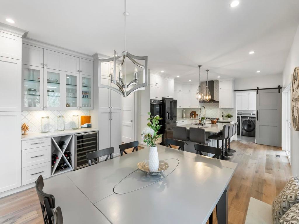 Listing Image for R3101993