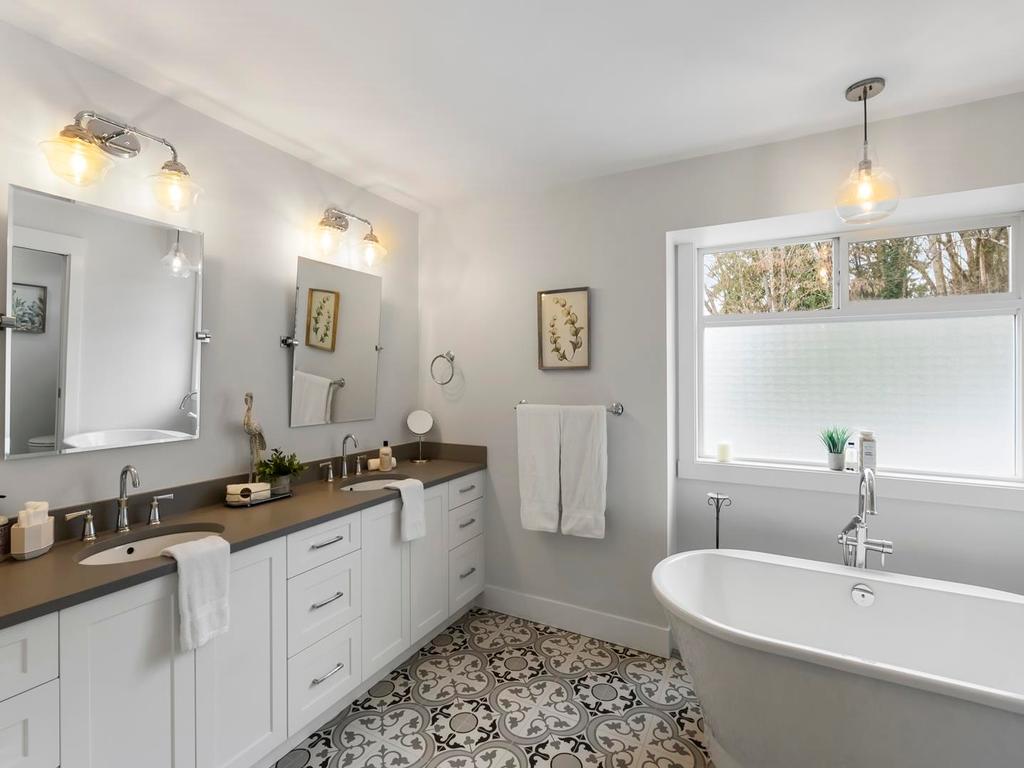 Listing Image for R3101993