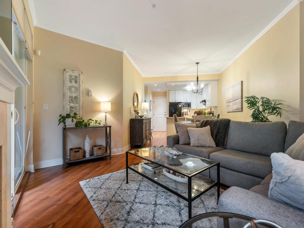 Listing Image for R3102002