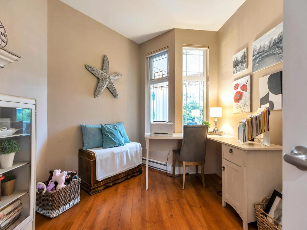 Listing Image for R3102002