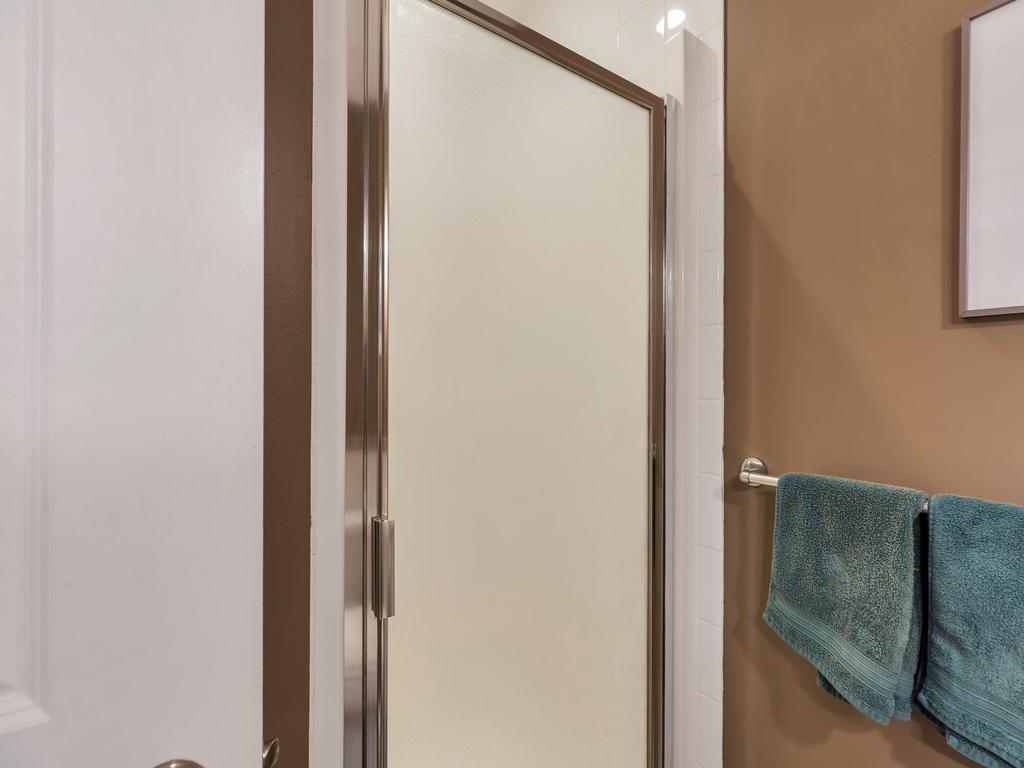 Listing Image for R3102002