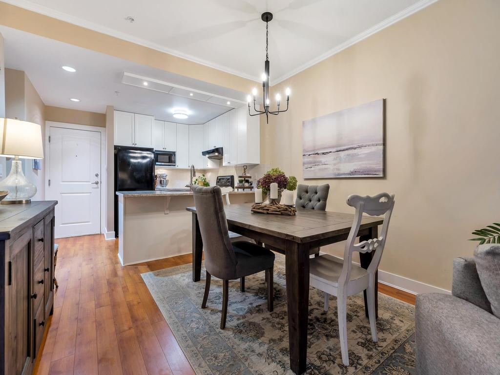 Listing Image for R3102002