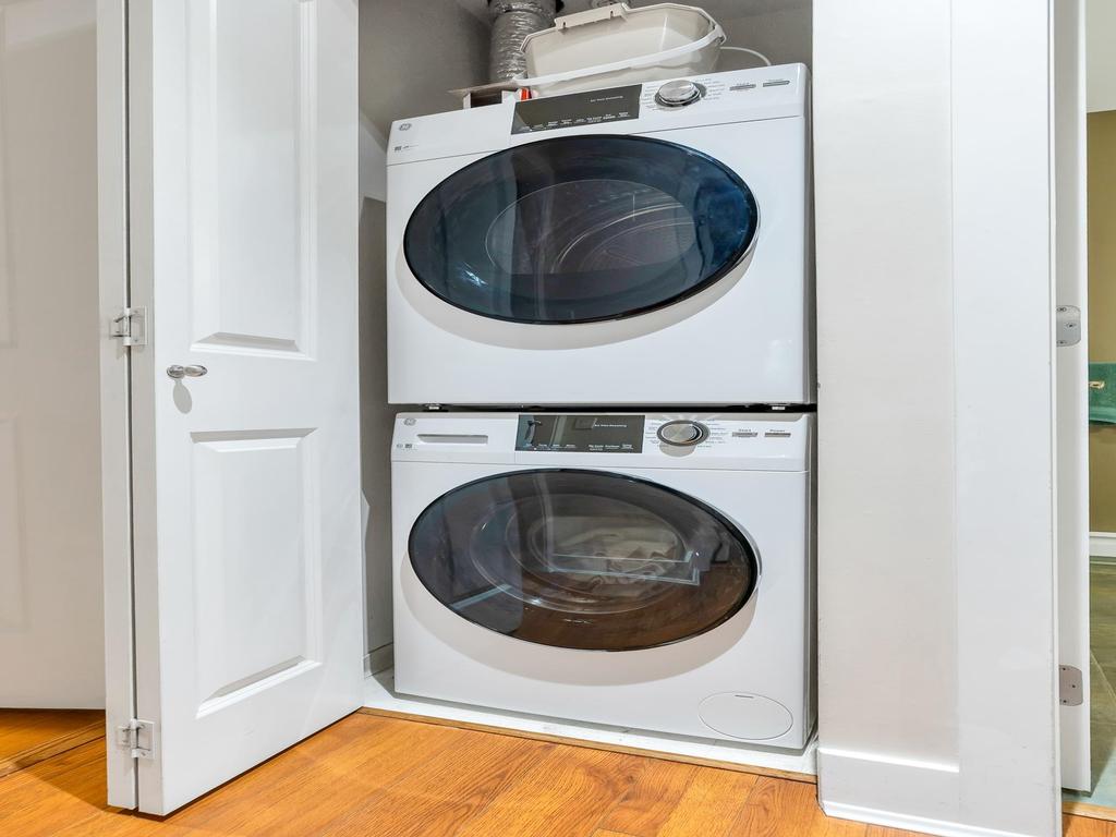 Listing Image for R3102002