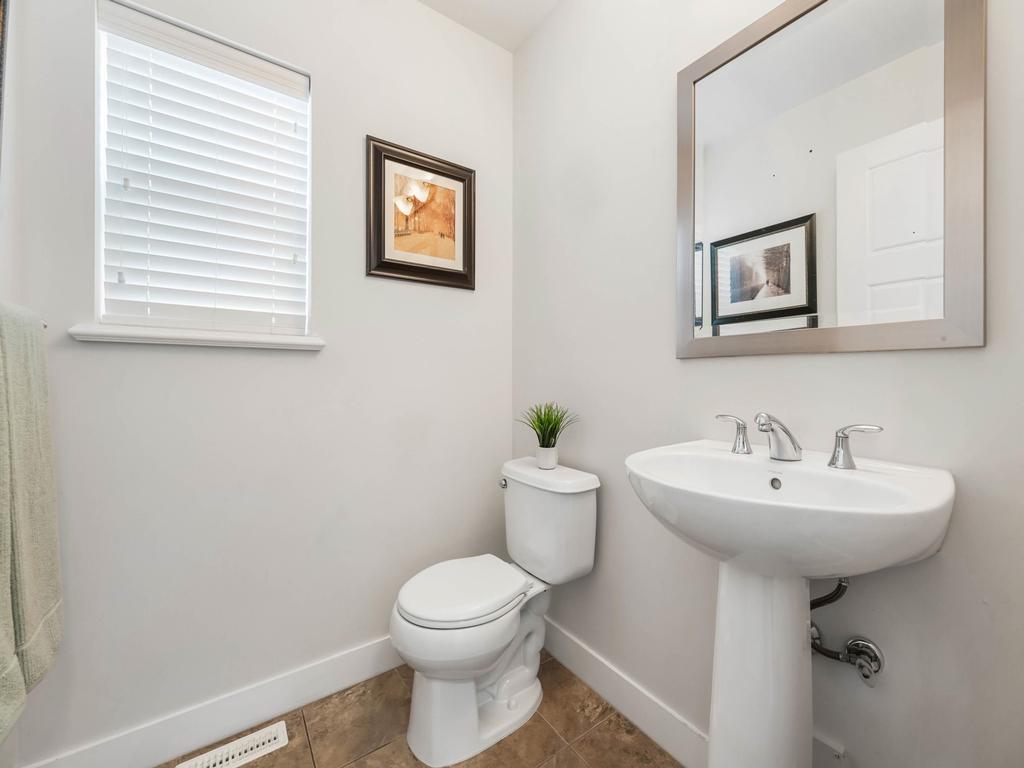 Listing Image for R3102011