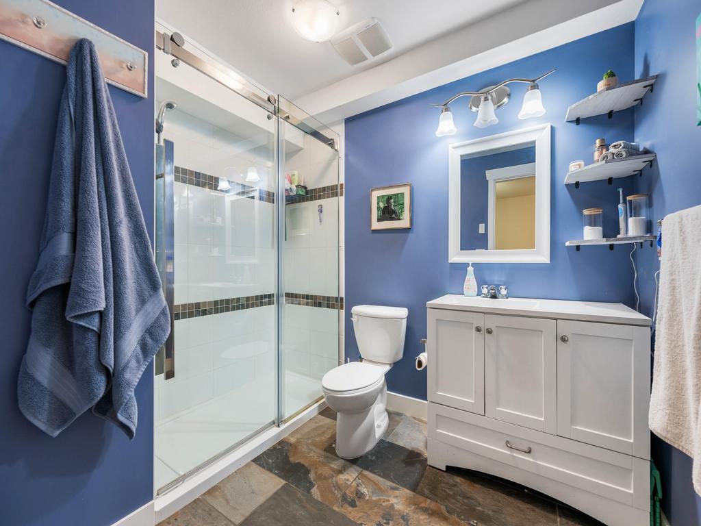 Listing Image for R3102011