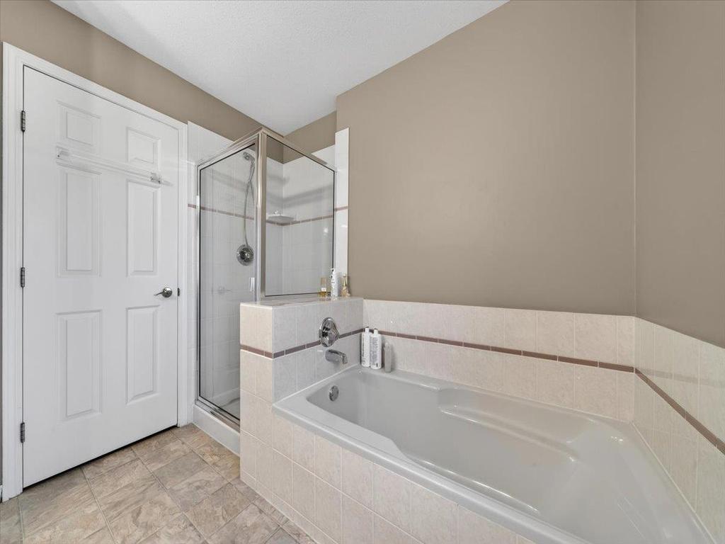 Listing Image for R3102021