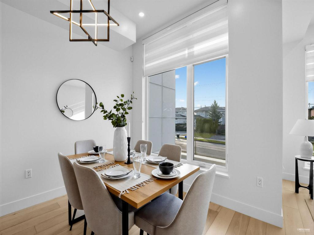 Listing Image for R3102035