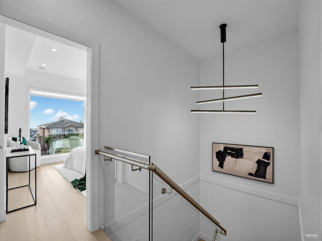 Listing Image for R3102035