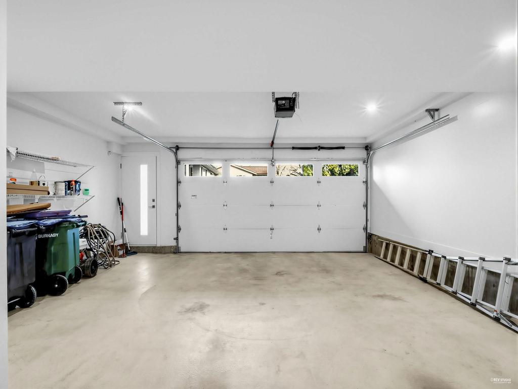 Listing Image for R3102035