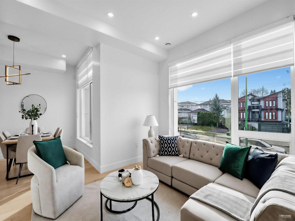 Listing Image for R3102035