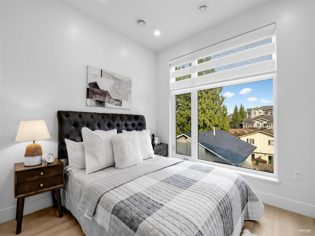 Listing Image for R3102035