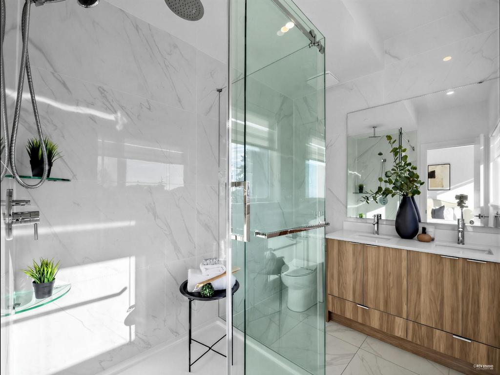 Listing Image for R3102035