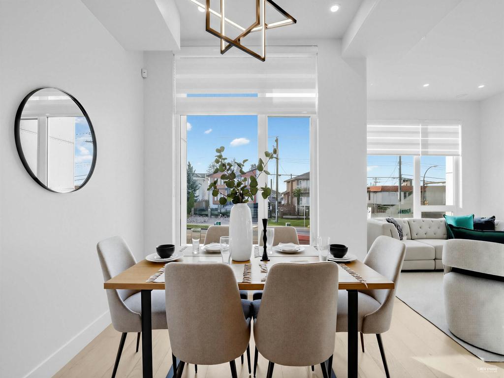 Listing Image for R3102035