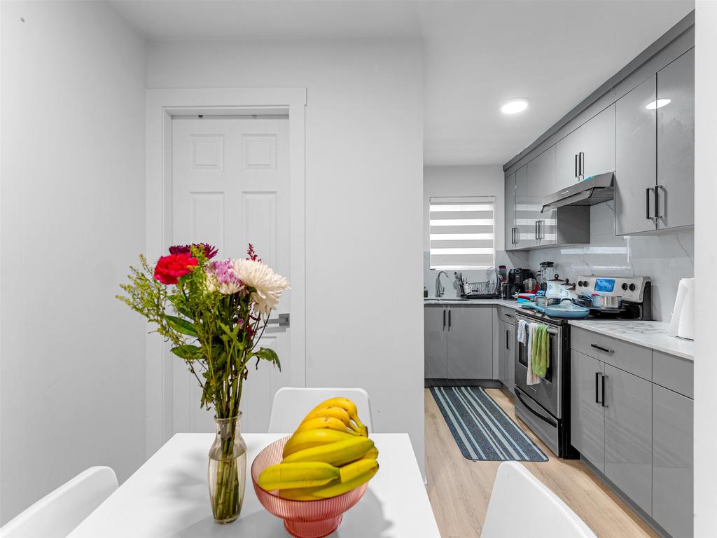 Listing Image for R3102036