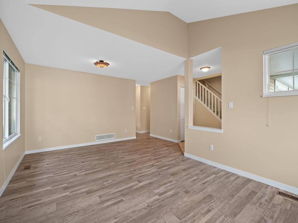 Listing Image for R3102047