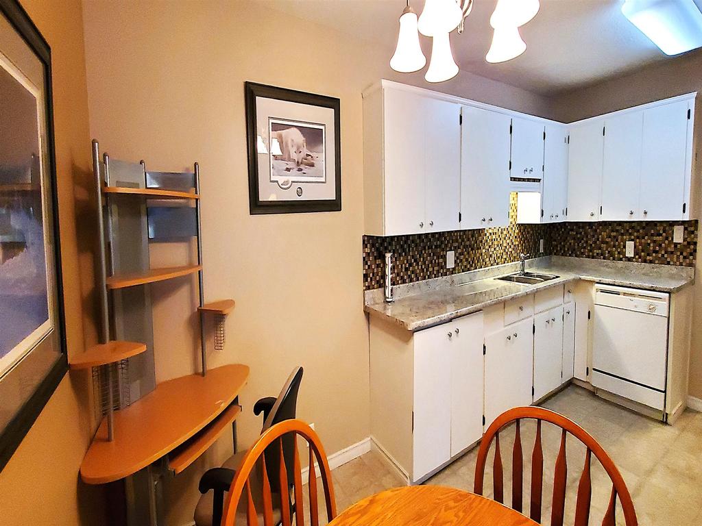 Listing Image for R3102058