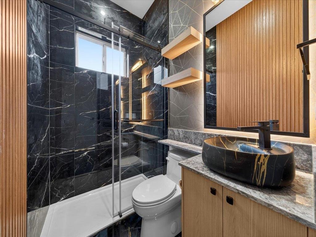 Listing Image for R3102095