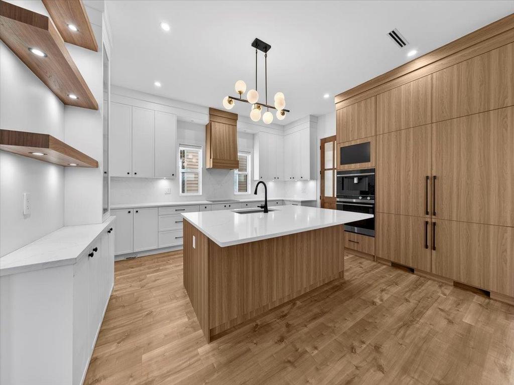 Listing Image for R3102095