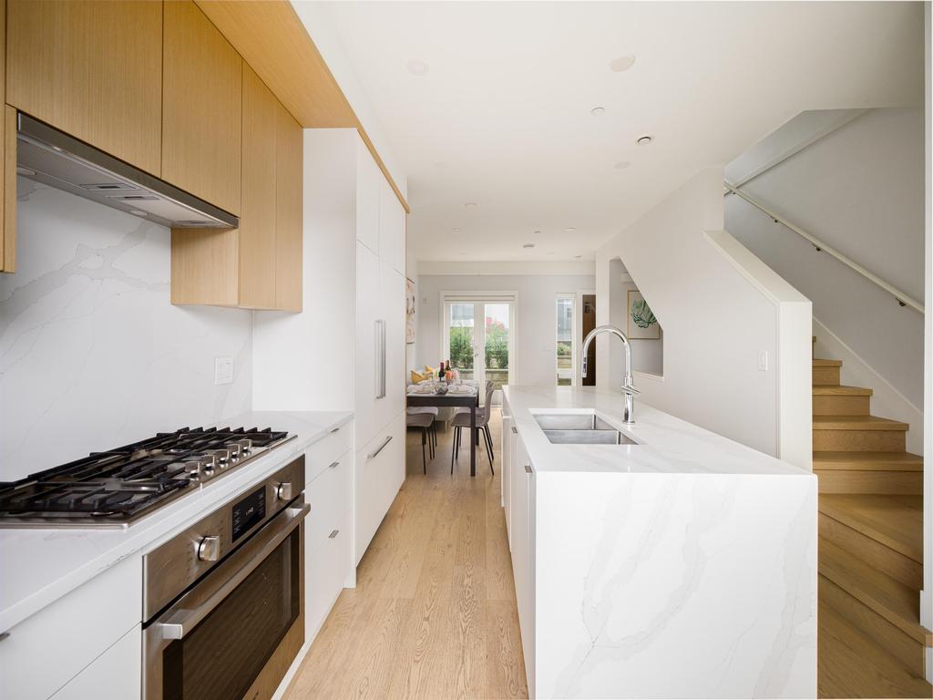 Listing Image for R3102105