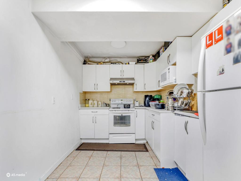 Listing Image for R3102177