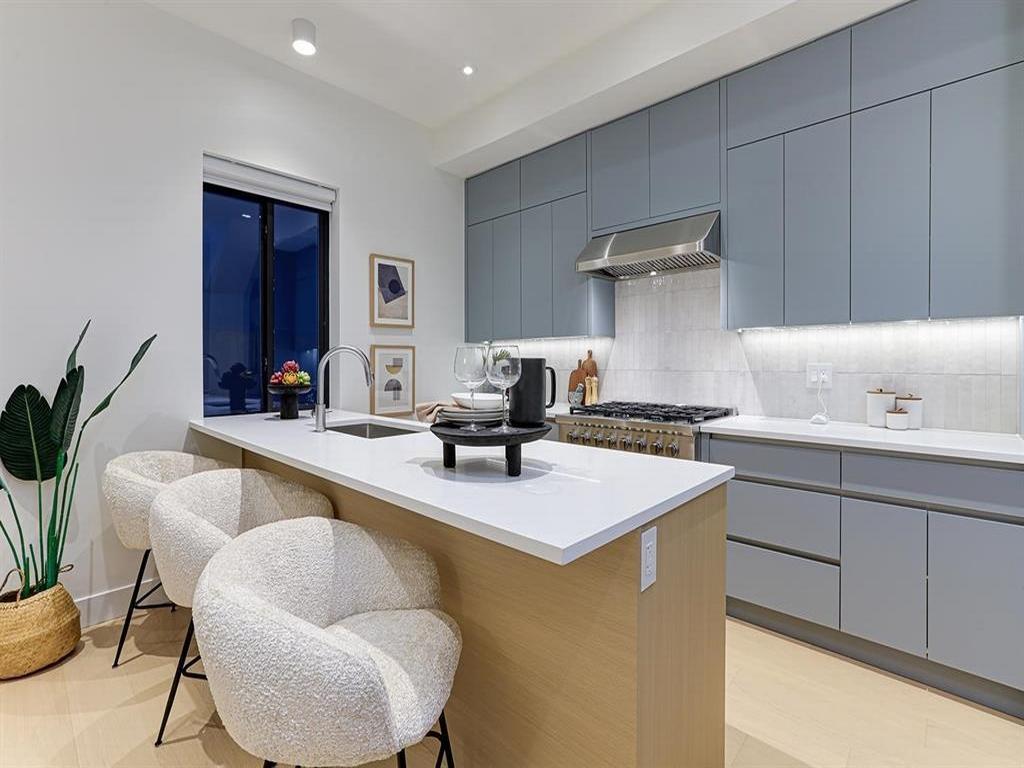 Listing Image for R3102234