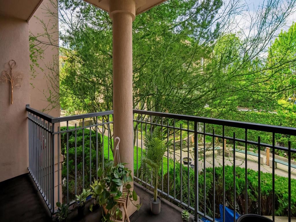 Listing Image for R3102238