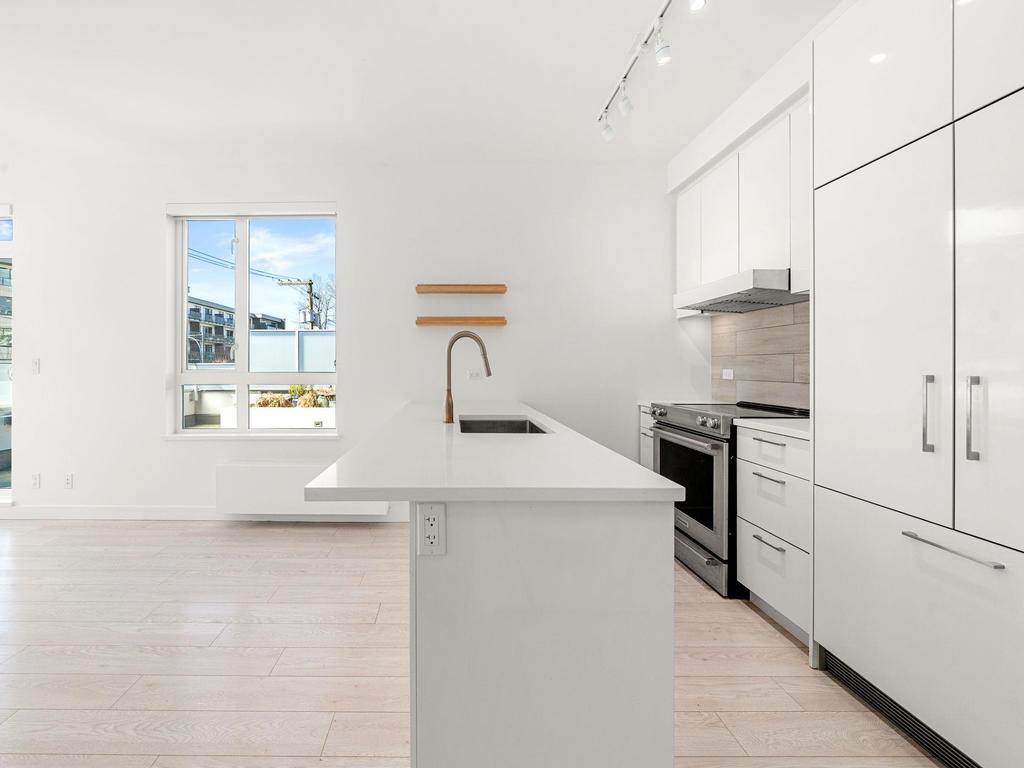 Listing Image for R3102253