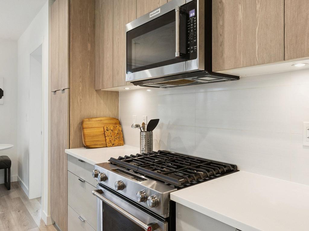 Listing Image for R3102302