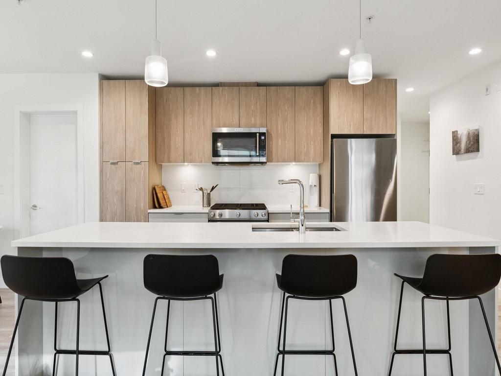 Listing Image for R3102302