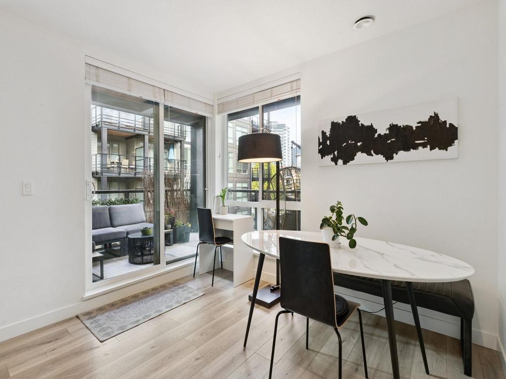 Listing Image for R3102302