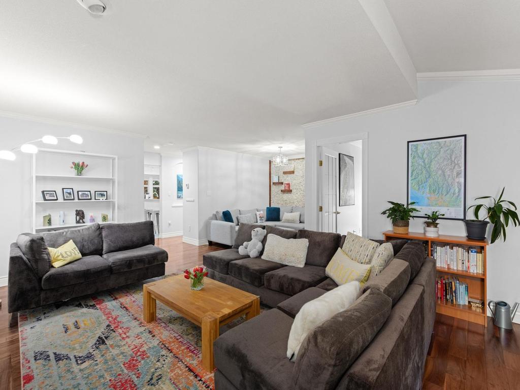 Listing Image for R3102319