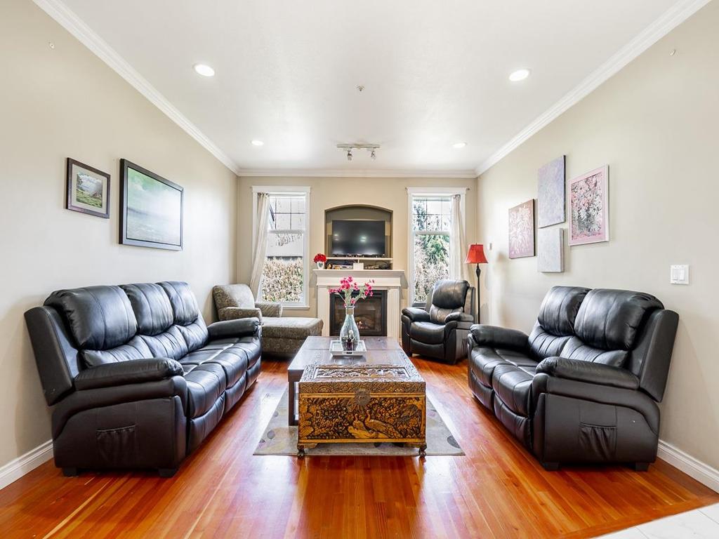 Listing Image for R3102325