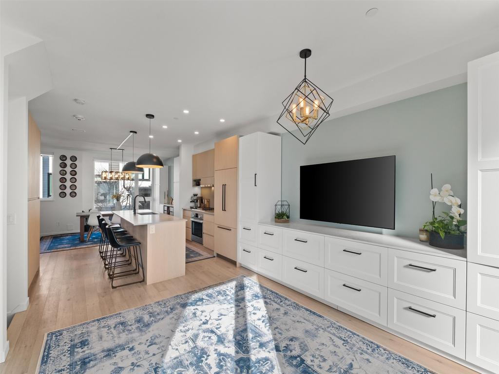 Listing Image for R3102338