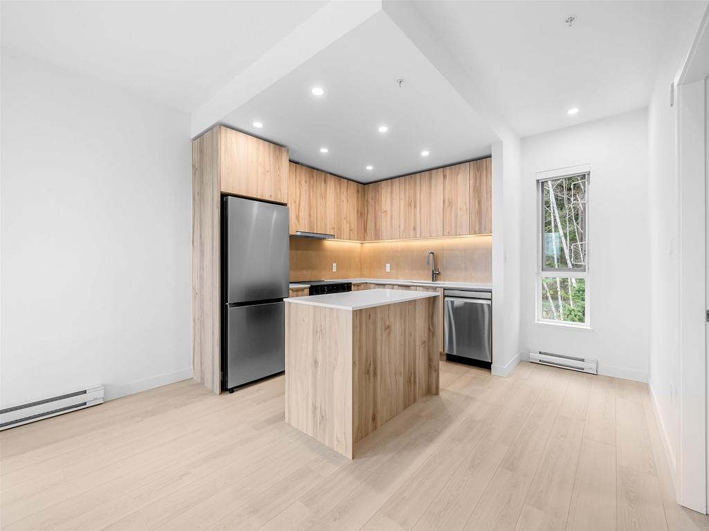 Listing Image for R3102343