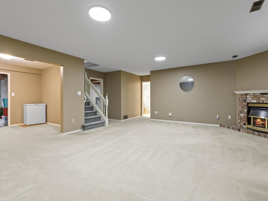 Listing Image for R3102356