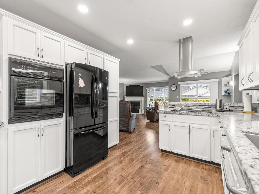 Listing Image for R3102356