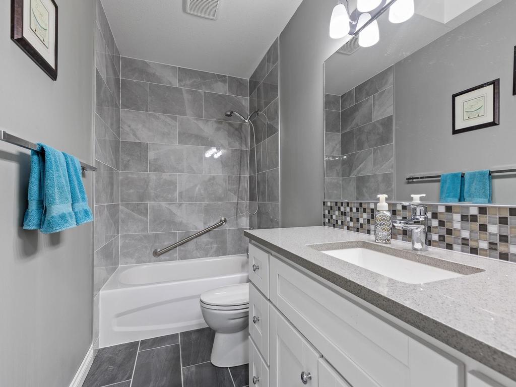 Listing Image for R3102356