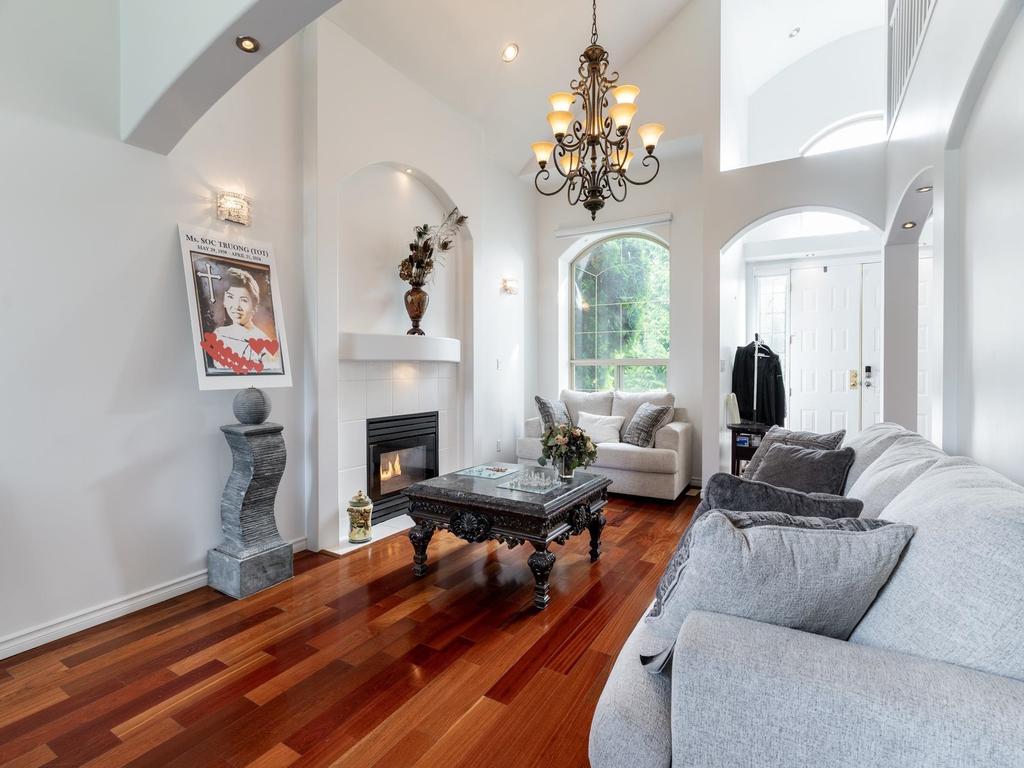 Listing Image for R3102363