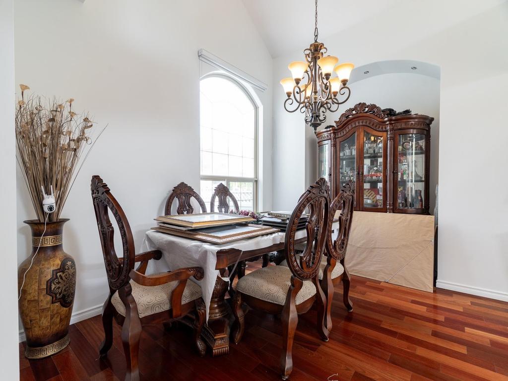 Listing Image for R3102363