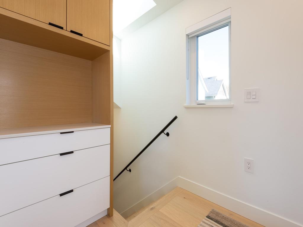 Listing Image for R3102372