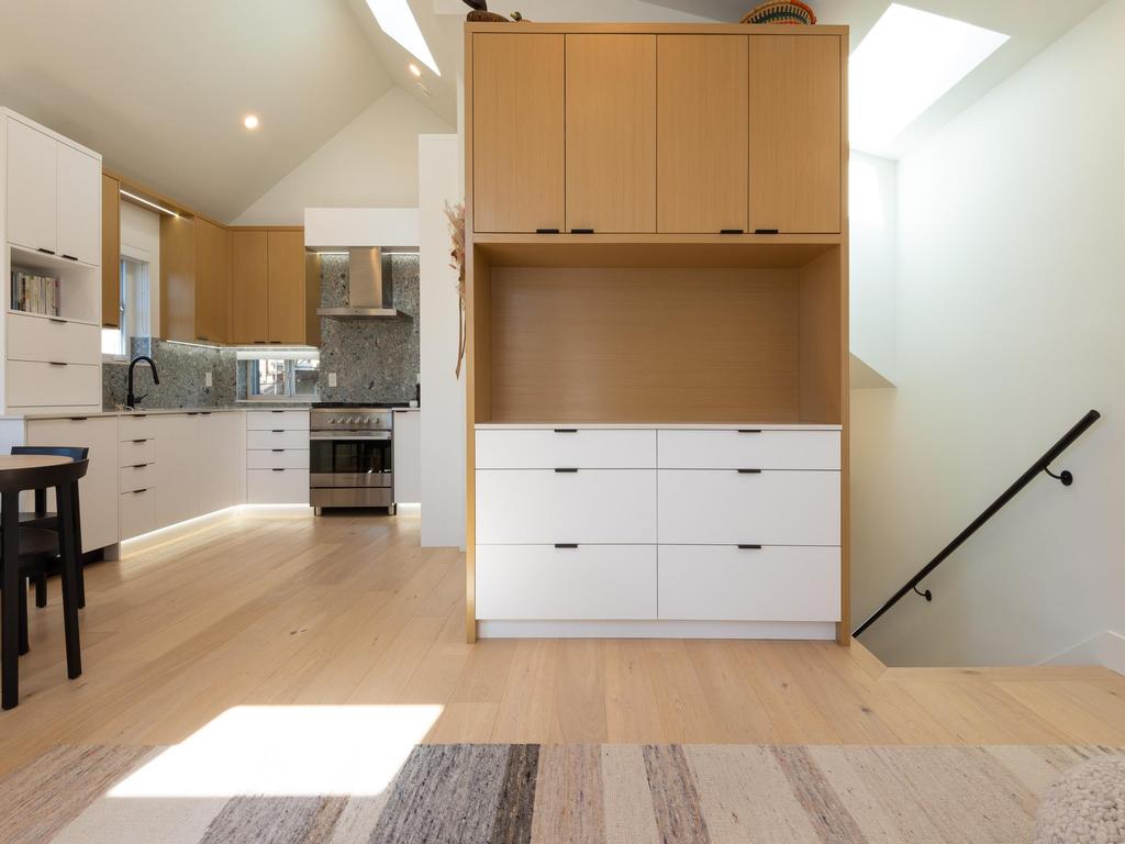 Listing Image for R3102372