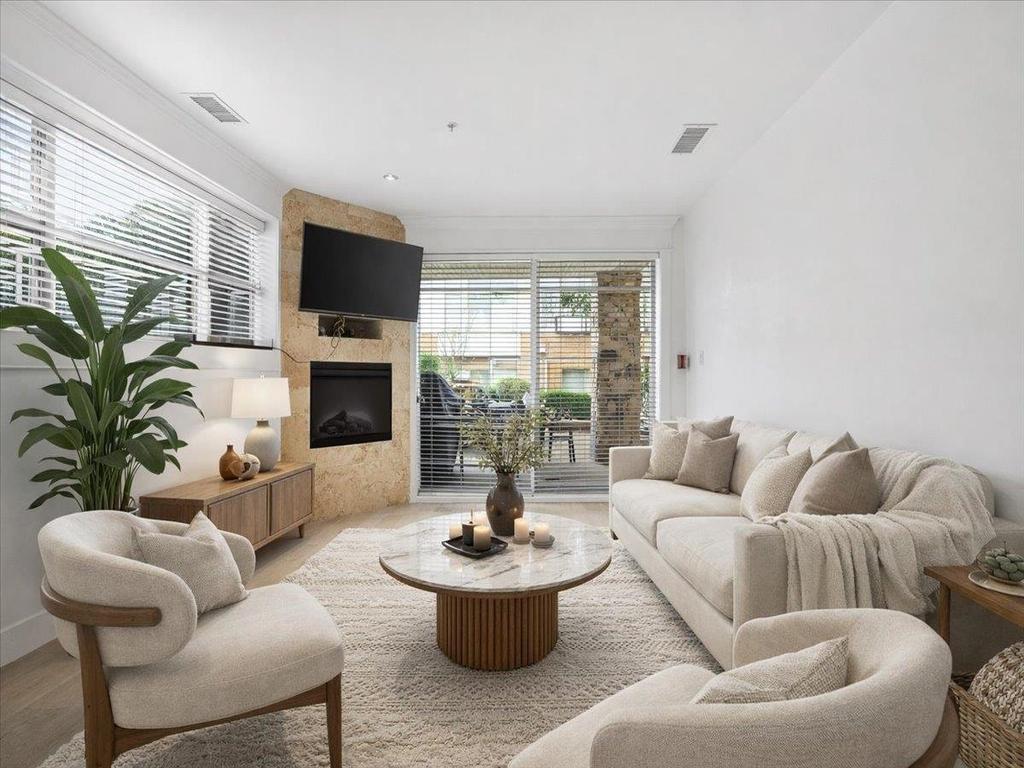 Listing Image for R3102383