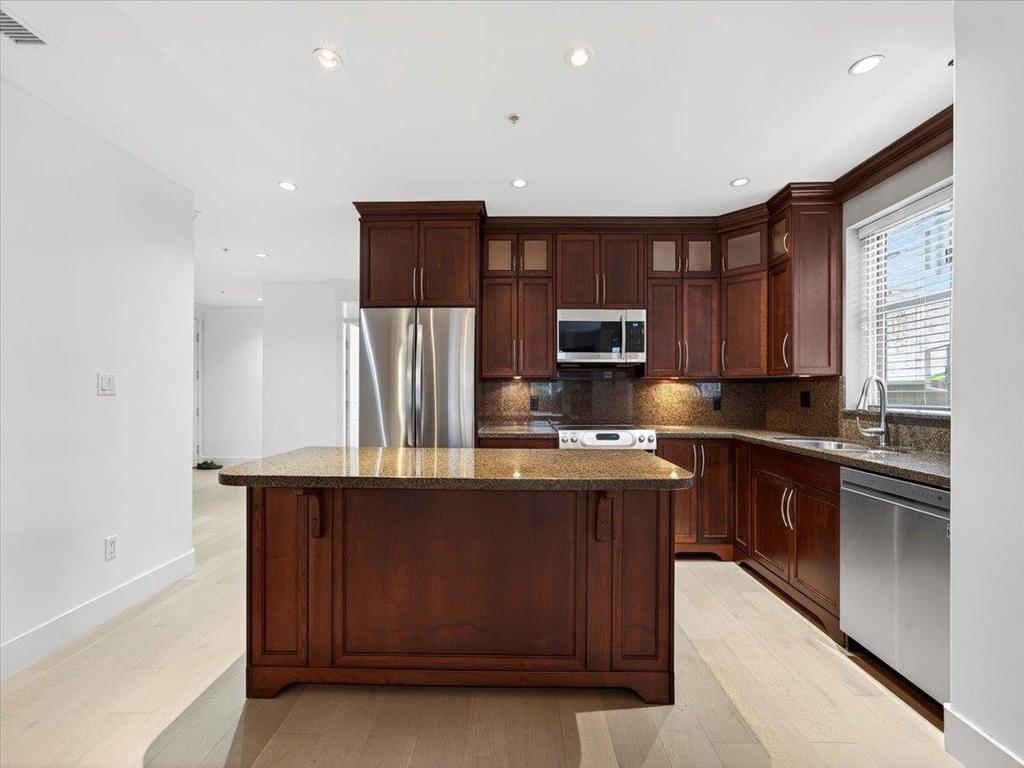 Listing Image for R3102383