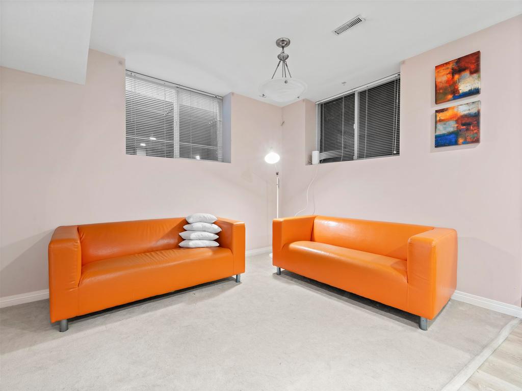 Listing Image for R3102398