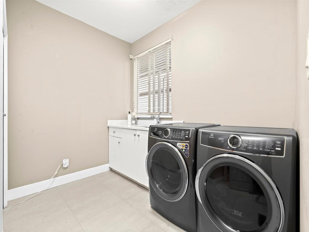 Listing Image for R3102398