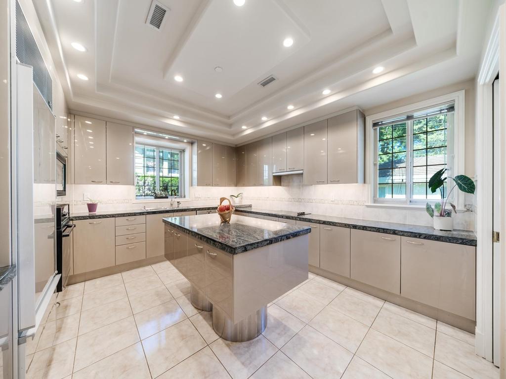 Listing Image for R3102426