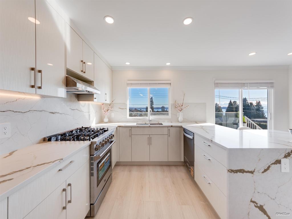 Listing Image for R3102464